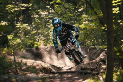 Mondraker Dusty RR ED1 2024 vs. Giant Revolt E+: Vergleich